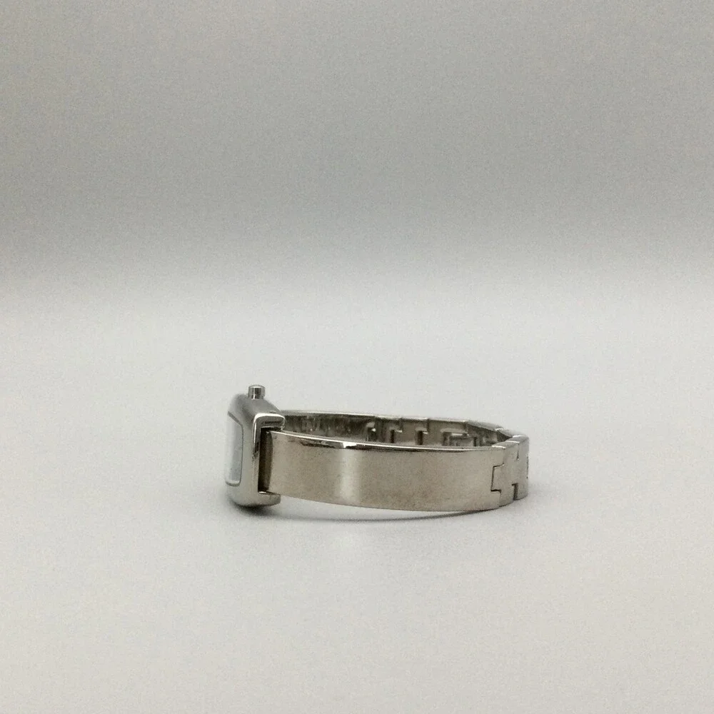 Nine West Womens Watch 19mm Silver Tone Stainless Steel Blue MOP New Battery